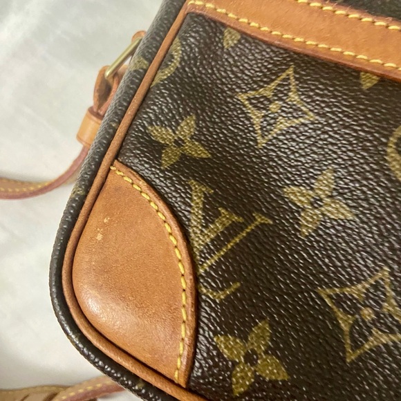 LOUIS VUITTON TROCADERO BAG 23 - Picture 2 of 16